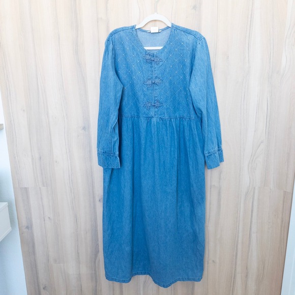 Alexa Em Dresses & Skirts - Vintage Denim Maxi Dress XL Blue Frog Closure Long Sleeve Prairie Cottage Boho